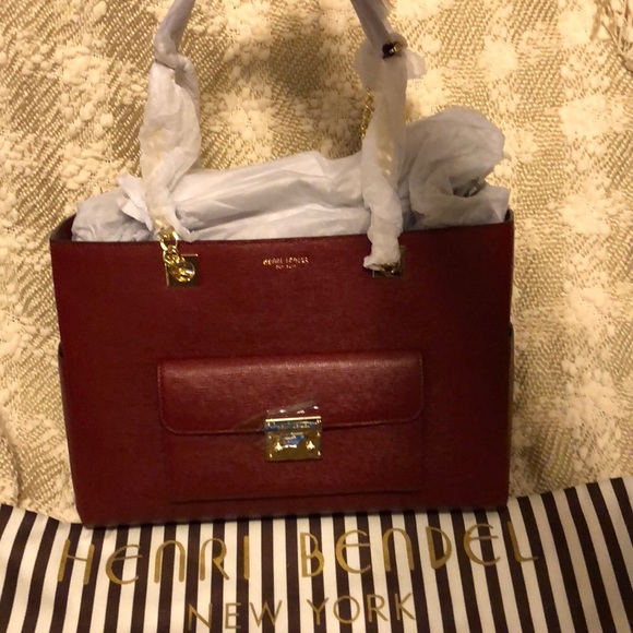 henri bendel Handbags - 💥SALE💥 Henri Bendel Handbag
